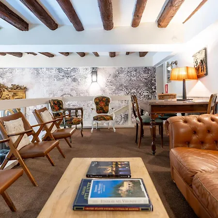 Boutique Scalzi - Adults Only 2*
