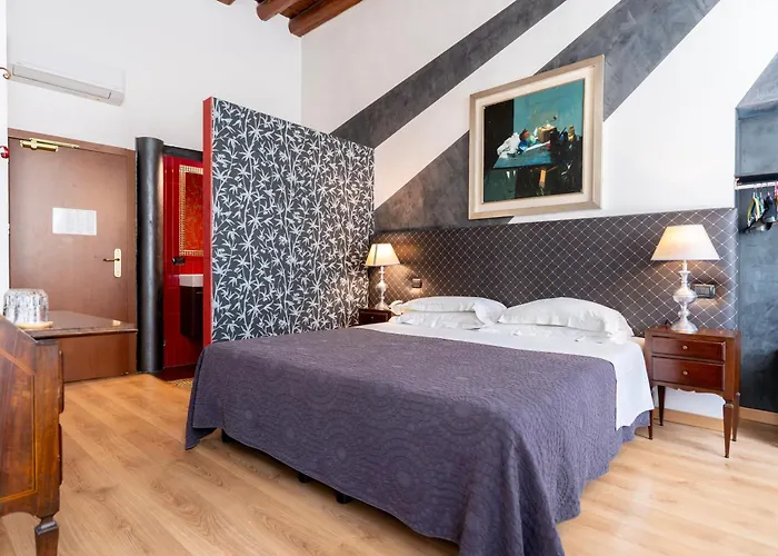 Boutique Scalzi - Adults Only 2* Verona