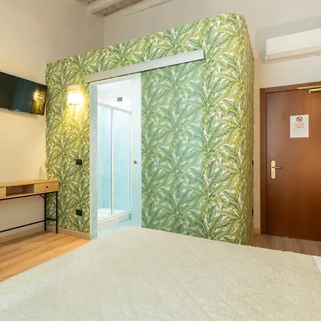 מלון Boutique Scalzi - Adults Only 2*