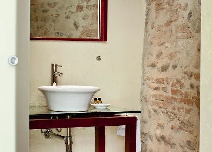 Boutique Scalzi - Adults Only 2*