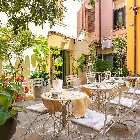 Boutique Scalzi - Adults Only 2*